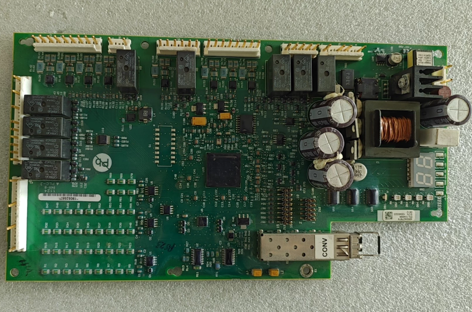 1PC used working PN-104996 Allen-Bradley internal service/sub-assembly part number primarily associated with PowerFlex 70/700 series industrial variable frequency drives #QYM001