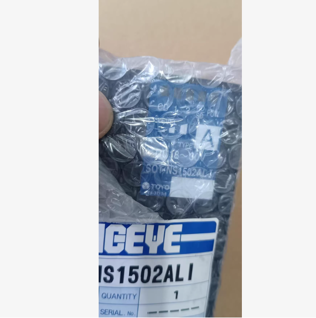 1 PC NEW SOT-NS1502ALI Ultra - low power omnipolar Hall - effect sensor (mixed - signal CMOS) #QYM001