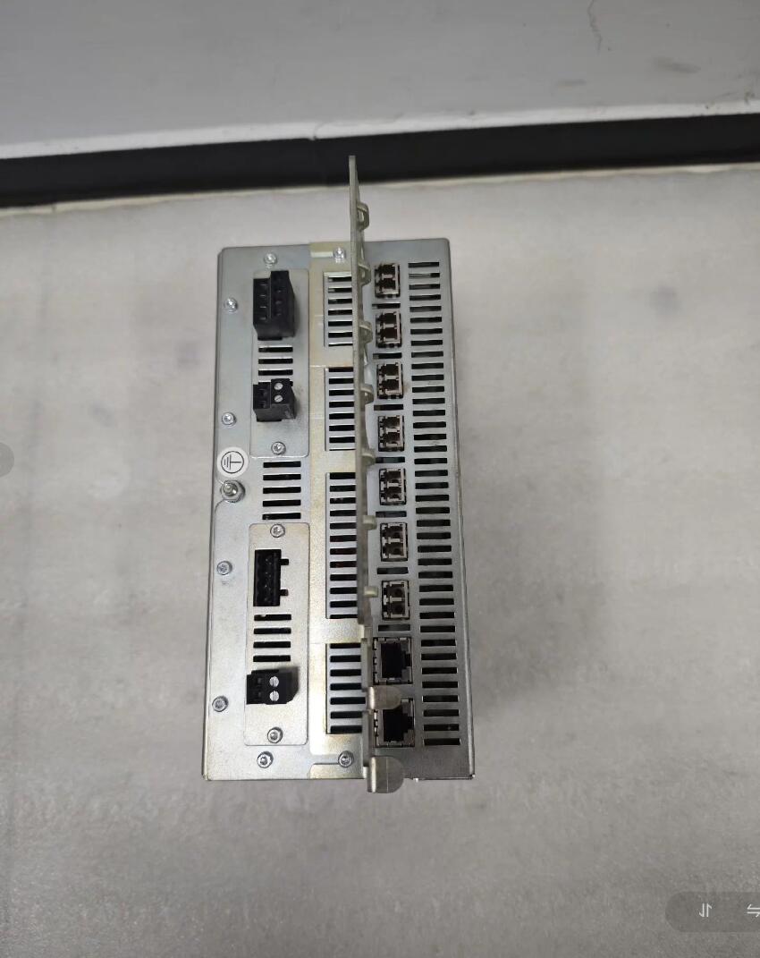 1 PCS USED SIEMENS SCALANCE X302-7EEC 6GK5302-7GD00-2EA3 #LYQ007