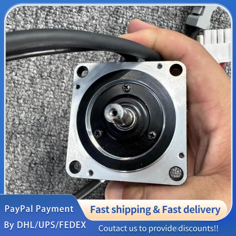 1 PCS used Yaskawa Servo Motor SGMPS-01ACA-YA12 #LYQ007