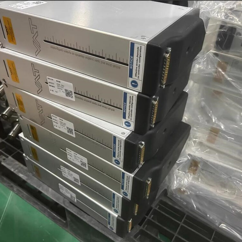 1 PCS used VAT Controller 67052-JH52-AAF2 #LYQ007