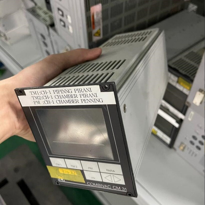 1 PCS used LEYBOLD COMBIVAC CM31 Vacuum Controller #LYQ007