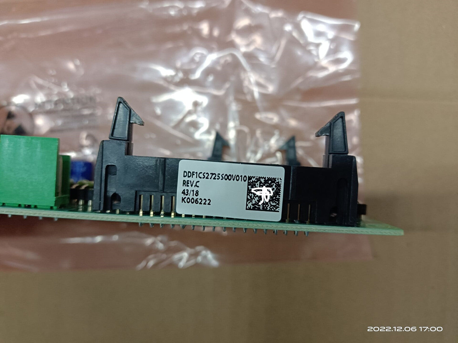 1PCS NEW CSCS2725V010 DDF1CS2725S00V010 #OYF005 J1688