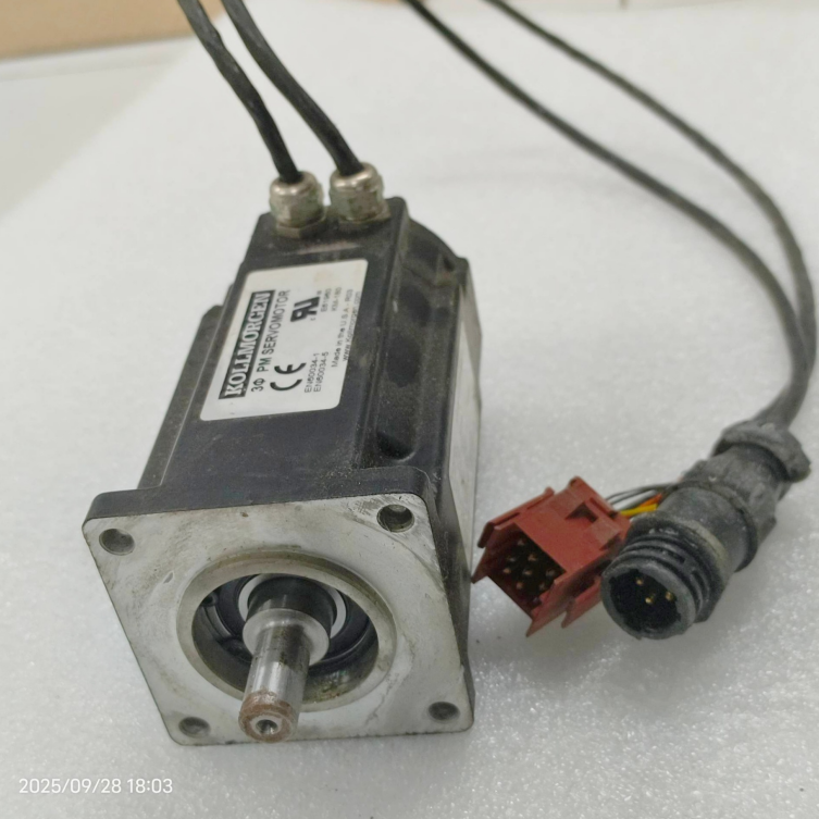 1PC USED AKM22E-ENMNR-00  Kollmorgen Servo Motor Tested working #lyd001&j1688