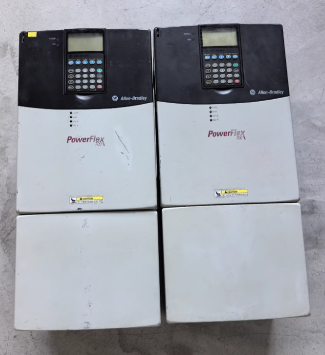 1PC used working  20BC043A0AYNACC0 an Allen‑Bradley PowerFlex 700 AC Drive (20B series), a 400 VAC, 43 A Frame 3 drive with 24 VDC I/O  #QYM001 J1688