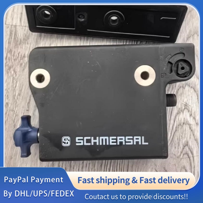 1  PCS NEW Schmersal Safety Interlock Switch AZM300Z-I2-ST-1P2P-T #LYQ007