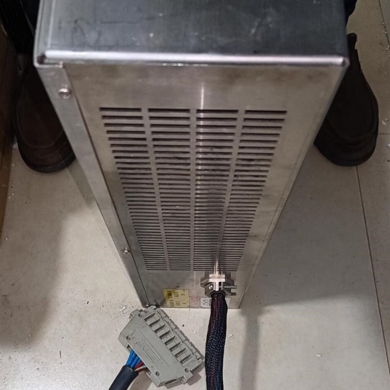 1 PCS used BRUKER BLAH1000 RF Power Amplifier #LYQ007