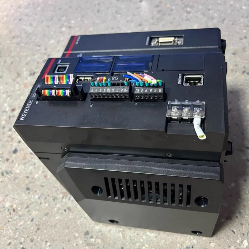 1 PCS used KEYENCE XG-X2800 Vision System Controller#LYQ007