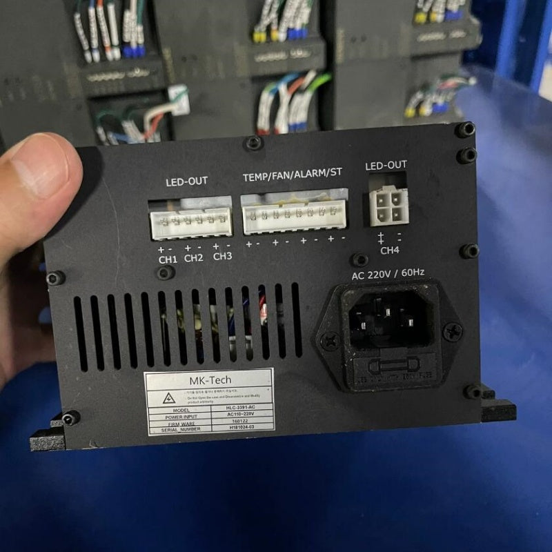 1 PCS used Charm MK-Tech HLC-3391-AC Light Source Controller#LYQ007