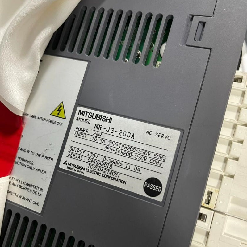 1PC used Mitsubishi MR-J3-200A Servo Drive #LYQ007
