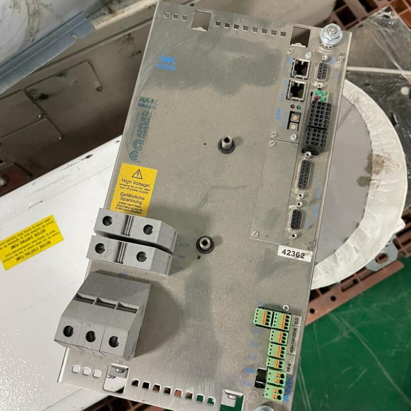 1PC used AMK D-73230 (AMKASYN KW40) Servo Drive #LYQ007