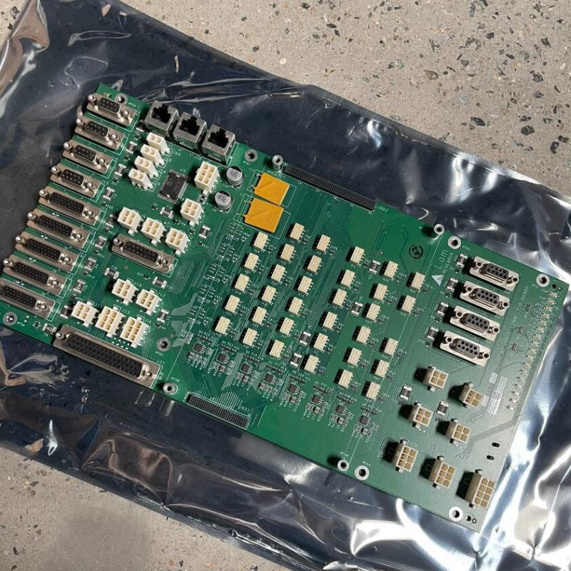 1 PCS used Lam Research 810-105035-201 Board Card #LYQ007