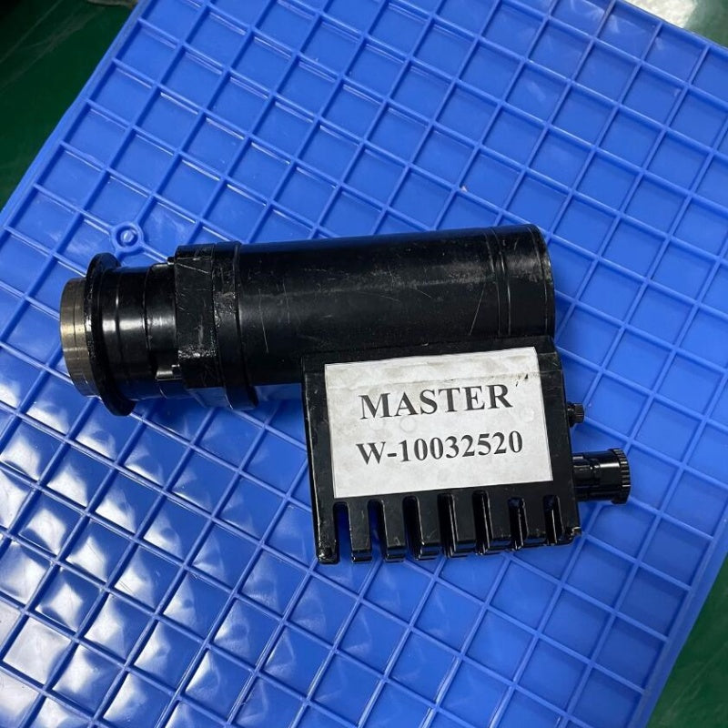 1 PCS used Lenze MPG050-1SFCK-MRS09G30 Servo Motor #LYQ007