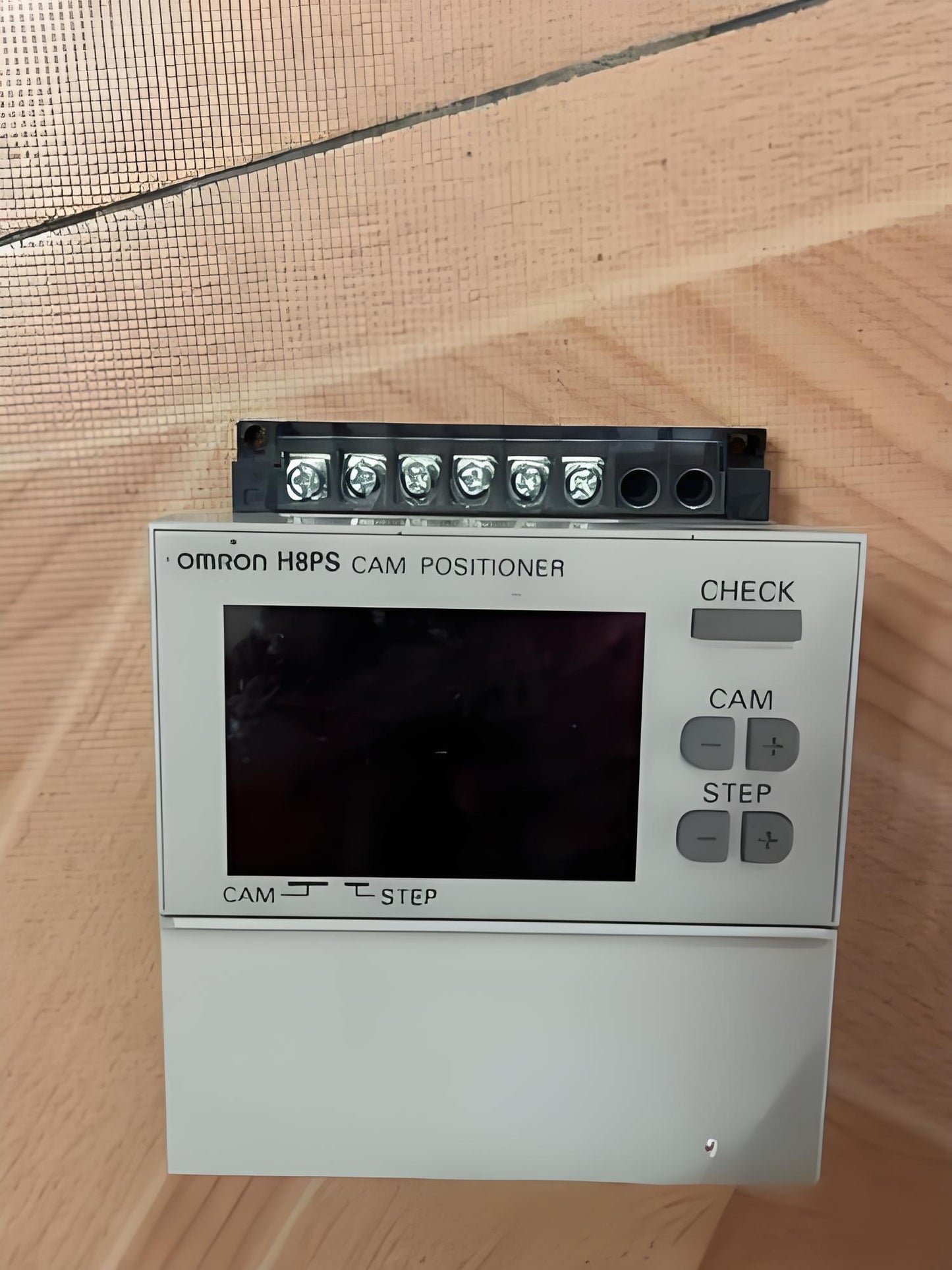 1  PCS     NEW  OMRON  H8PS-32BF