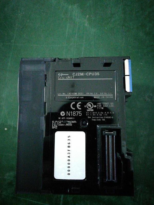 1PC for  used    CJ2M-CPU35  #OYF033