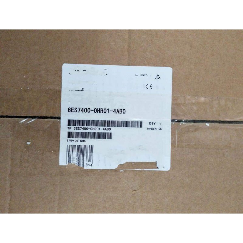 1 PCS NEW     6ES7400-0HR00-4AB0 6ES7 400-0HR00-4AB0 #OYF033