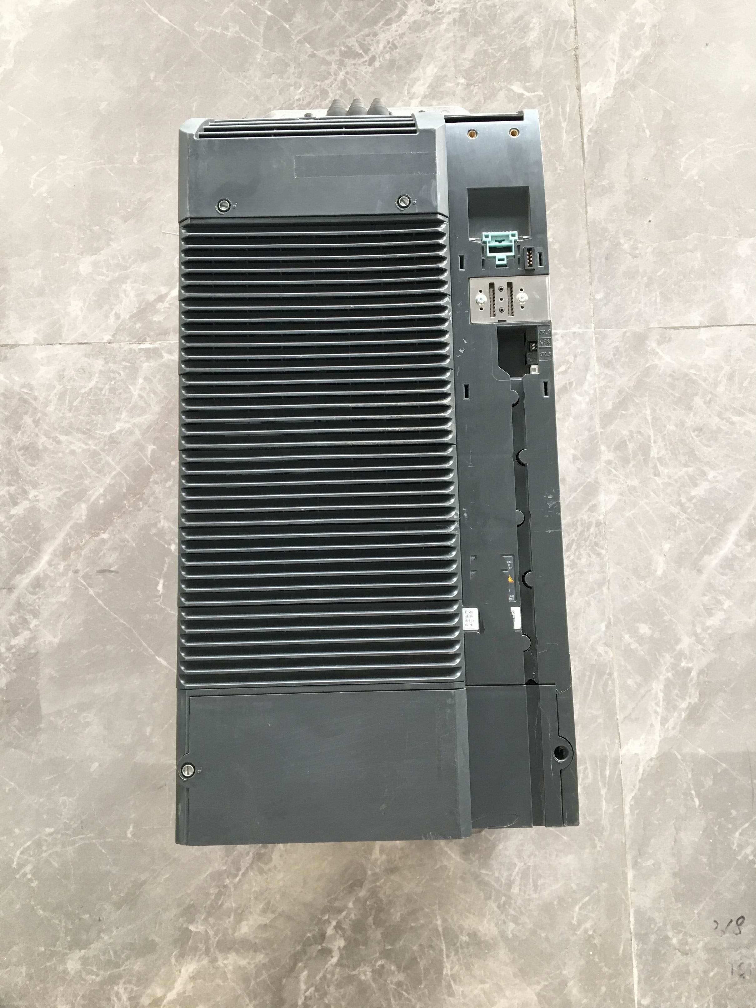 1PC for used    6SL3210-1PE31-8AL0    #OYF033