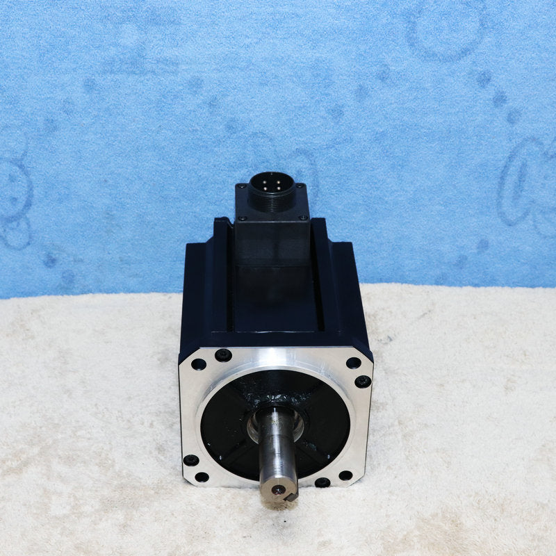 1PC for  used     R88M-K3K020F-S2-Z  #OYF033