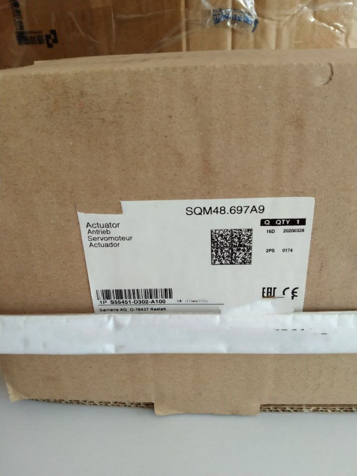 1 PCS NEW    SQM48.697B9   #OYF033