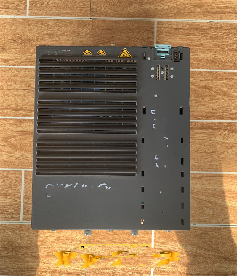 1PC for used  6SL3225-0BH27-5AA1   #OYF033