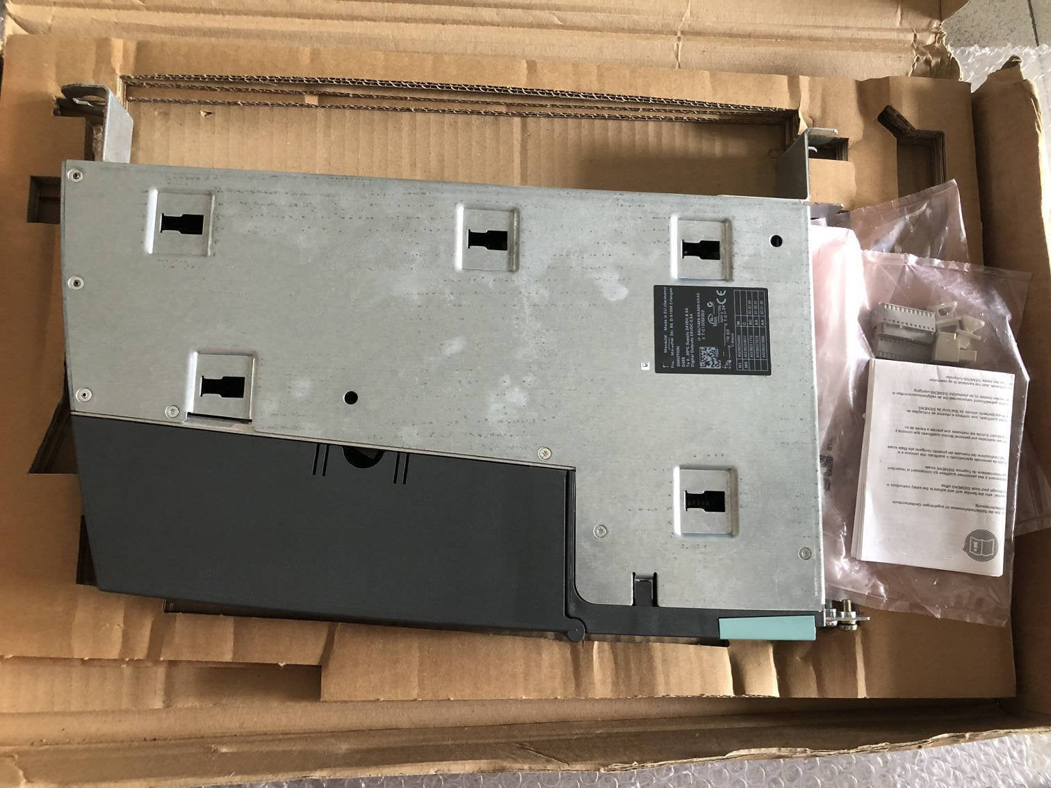 1 PCS NEW  6AU1425-0AA00-0AA0 #OYF033