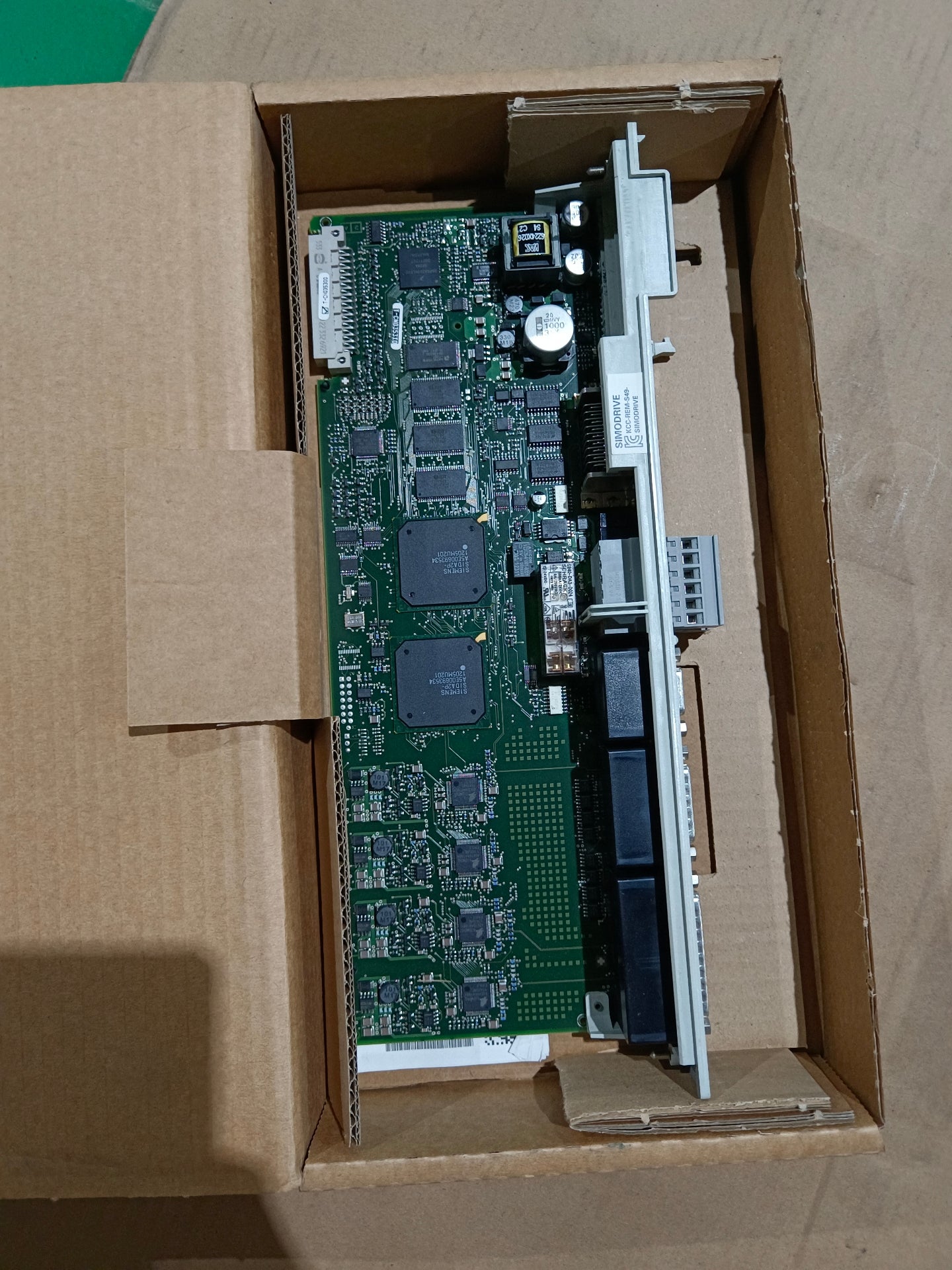 1 PCS NEW  6SN1118-0DM33-0AA2   #OYF033