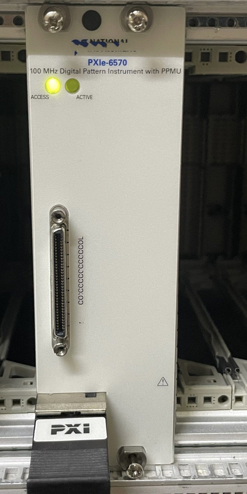 1PC for  used    PXIE-6570   #OYF033