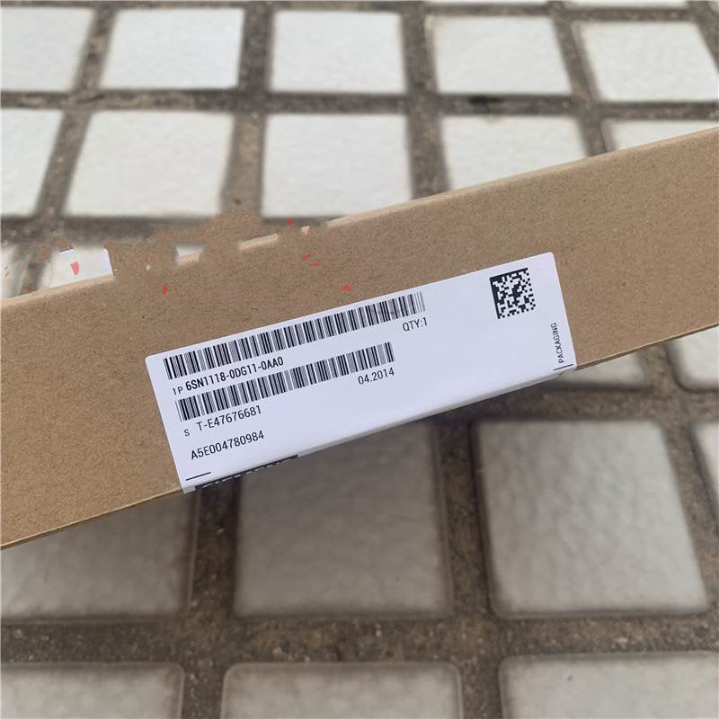 1 PCS NEW  6SN1118-0DG11-0AA0   #OYF033