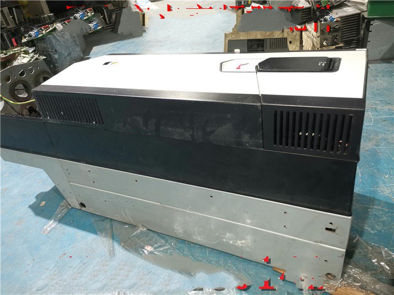 1PC for used  ACS880-01-293A-3    #OYF033