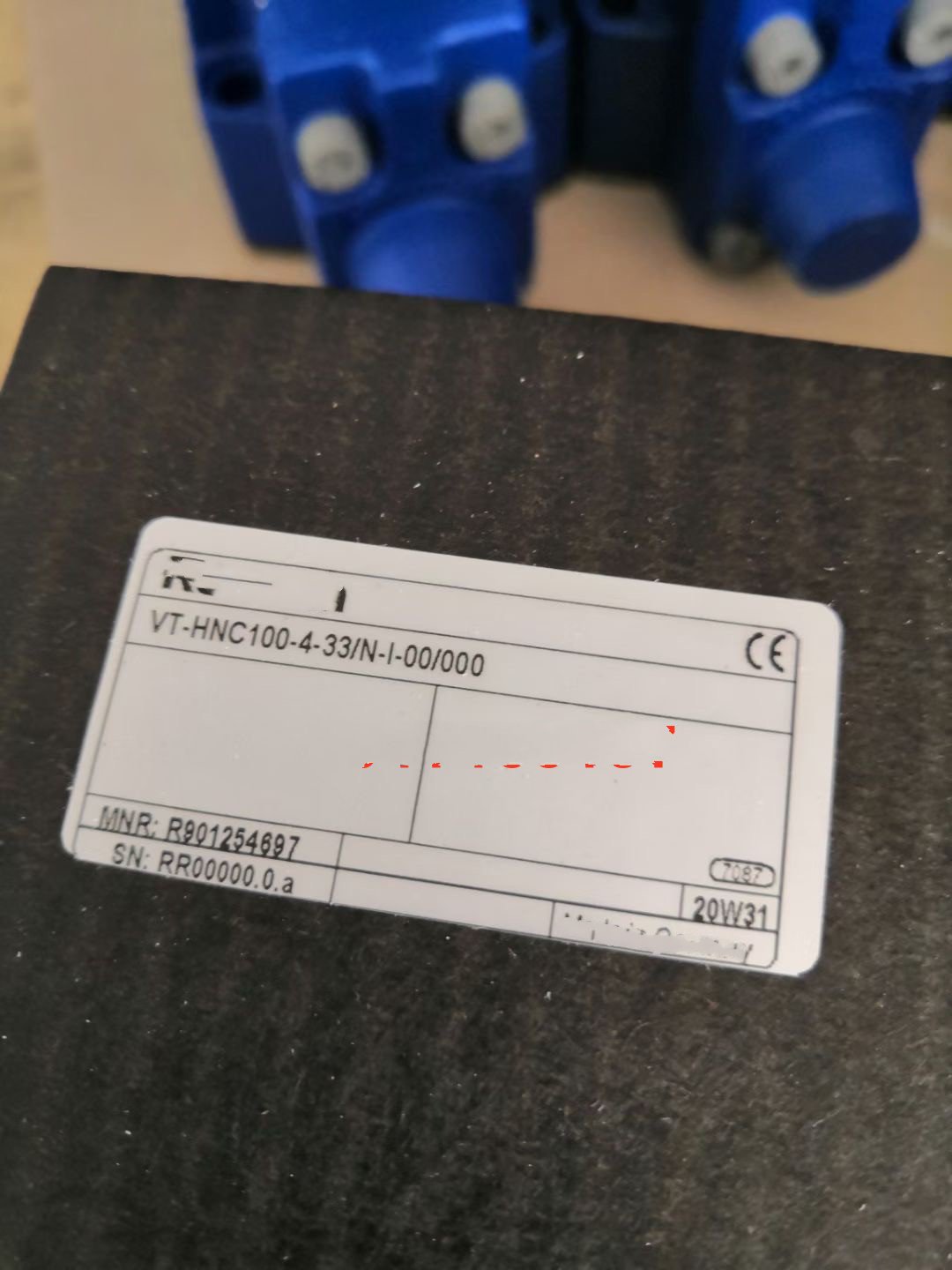 1 PCS NEW   VT-HNC100-4-33/N-I-00/000 R901254697  #OYF033