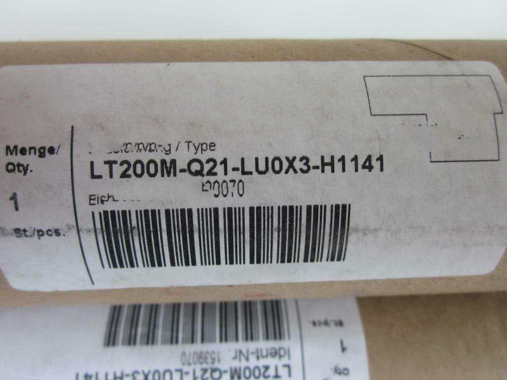 1 PCS NEW   LT200M-Q21-LU0X3-H1141  #OYF033