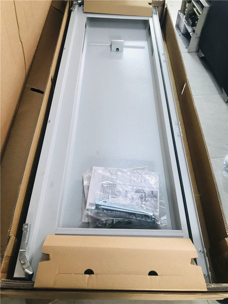 1 PCS NEW   KT3300.090 SK3310.740    #OYF033