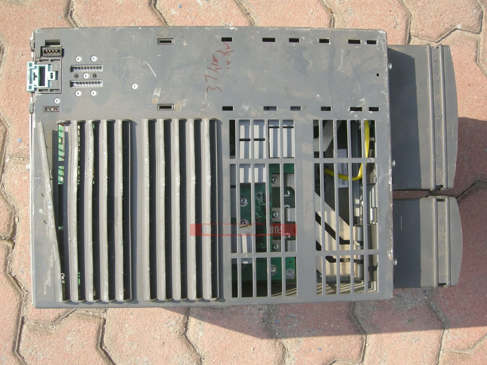 1PC for used  6SL3225-0BE33-7UA0   #OYF033