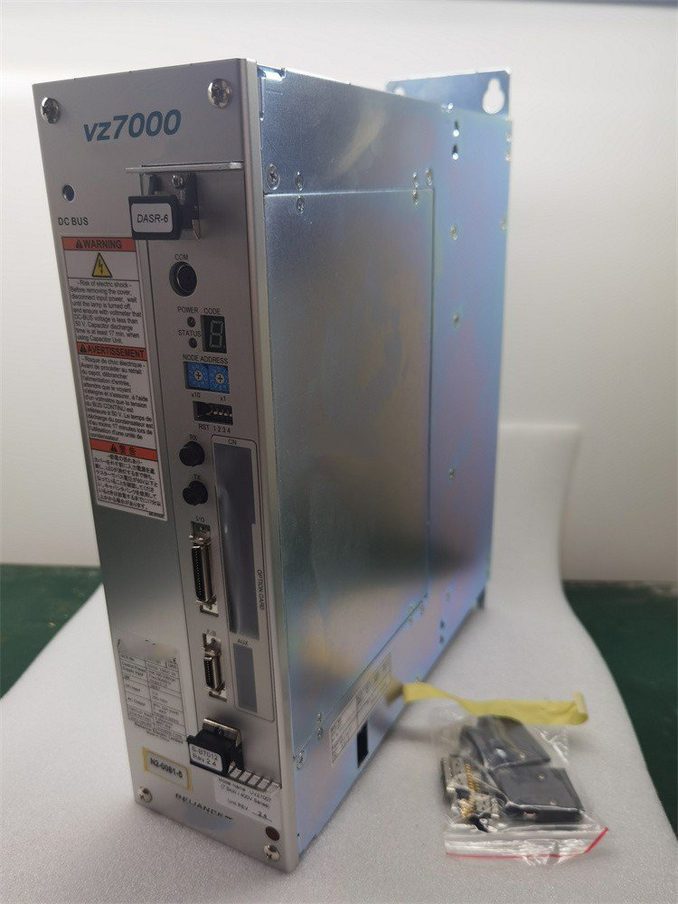 1 PCS NEW  UVZ7007 No packaging  #OYF033