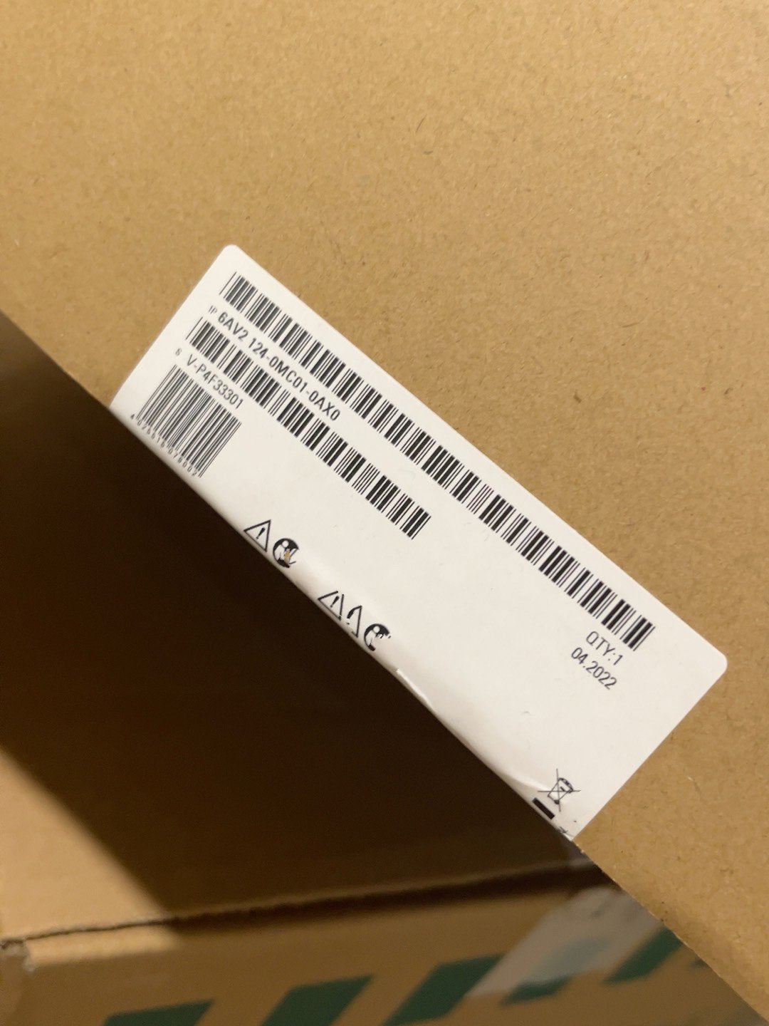 1 PCS NEW   6AV2124-0MC01-0AX0   #OYF033