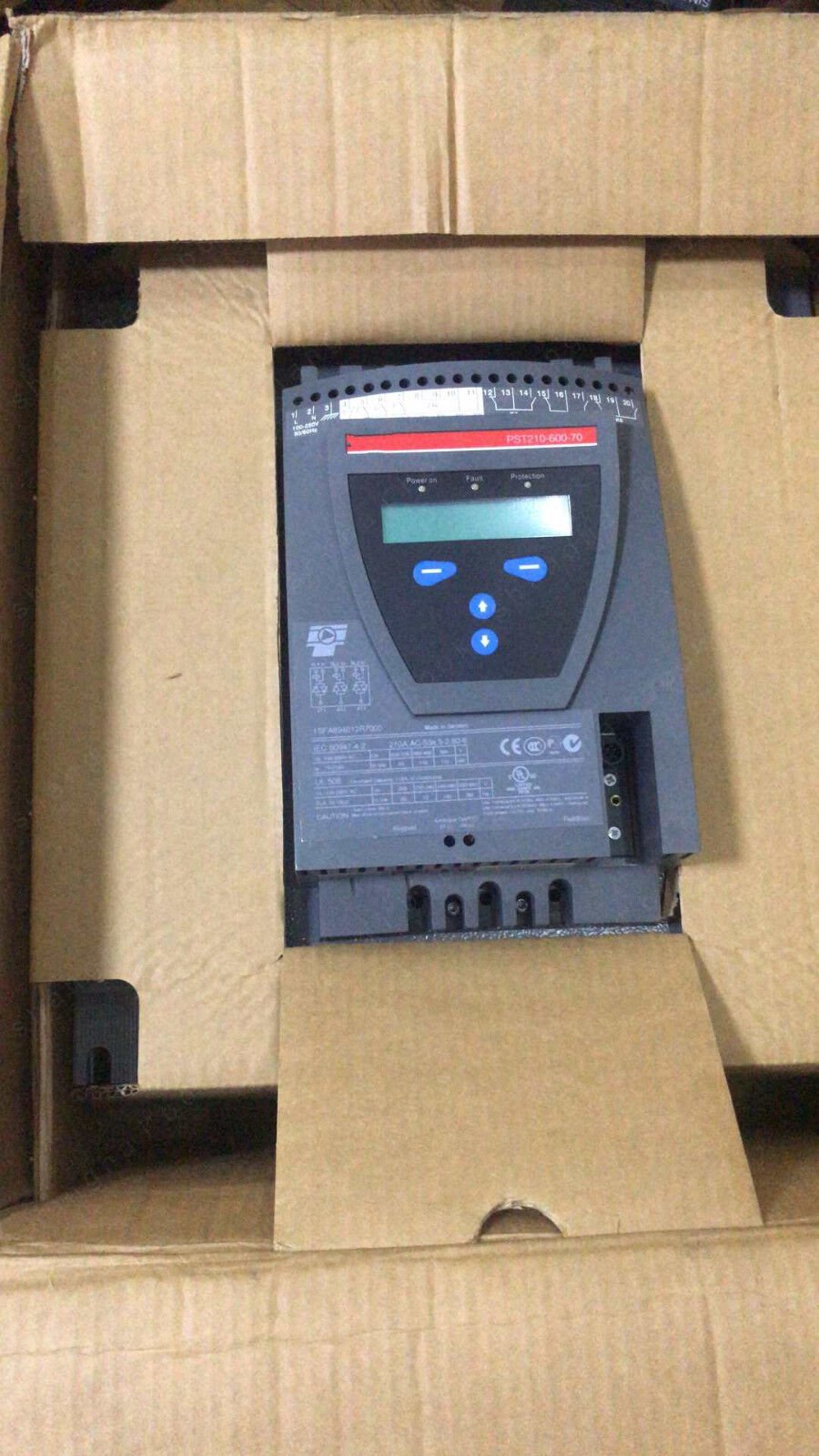 1 PCS NEW  PST210-600-70 #OYF033