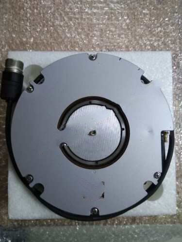 1 PCS NEW   RCN 723 32768 03S17-58     #OYF033