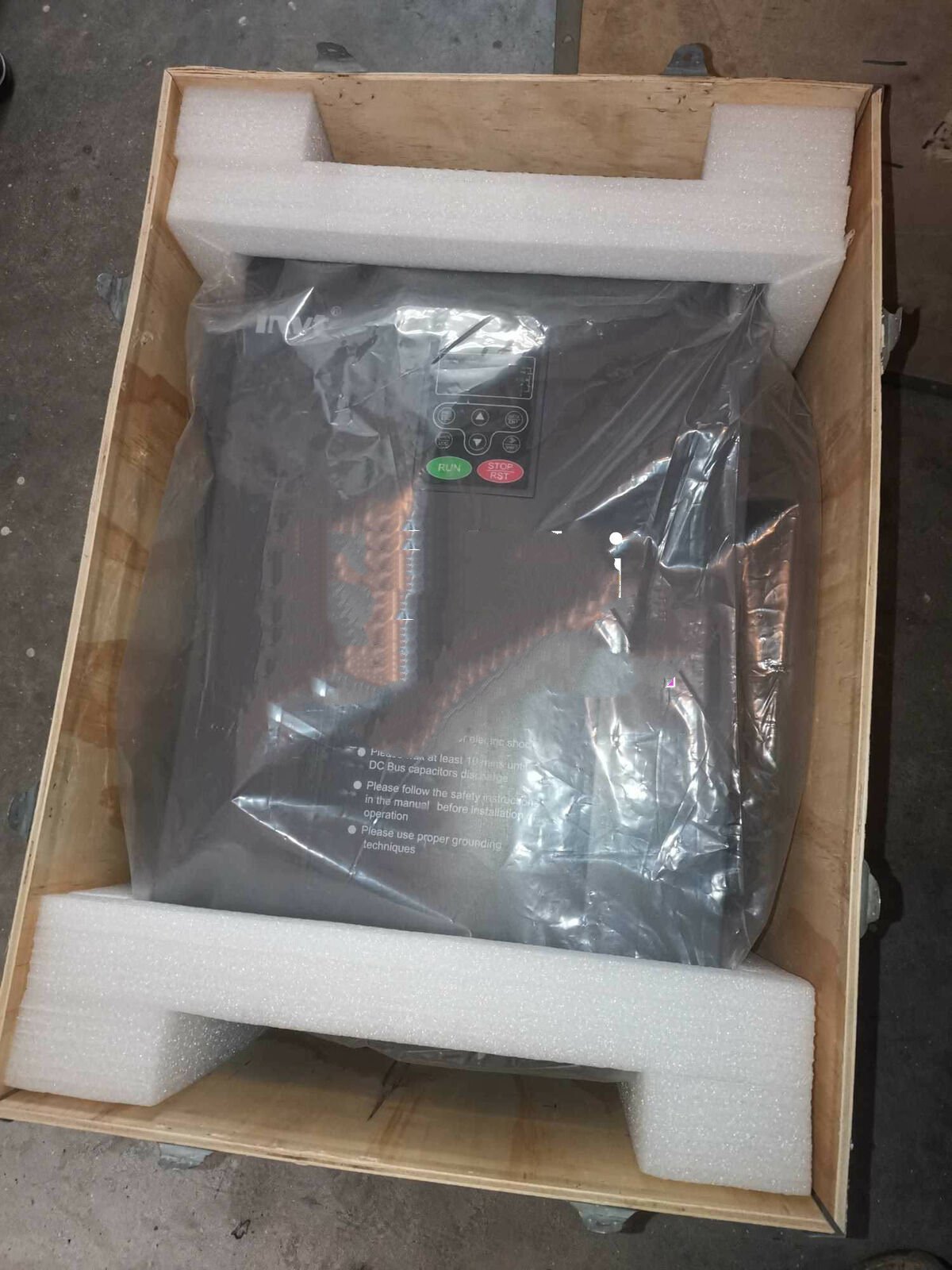 1 PCS NEW CHV190-037G-4  #OYF033