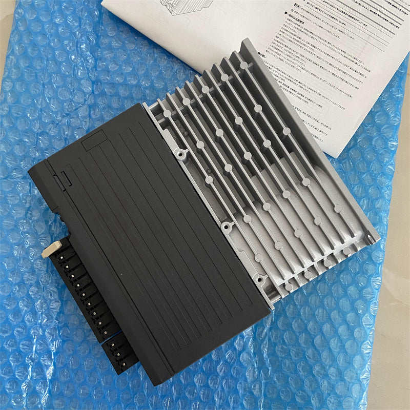 1 PCS NEW   SV-040L2     #OYF033