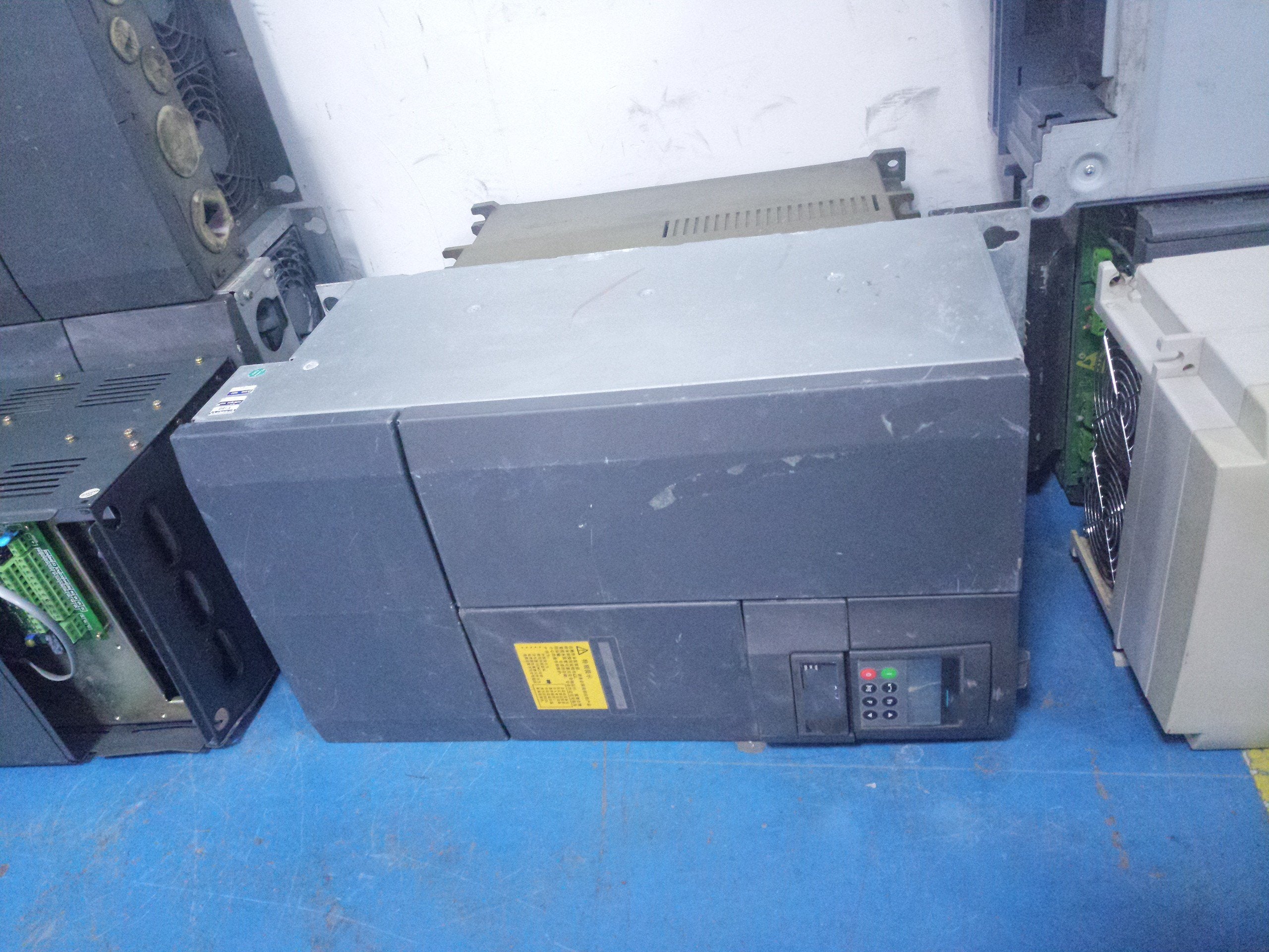 1PC for used  6SE6440-2UD32-2DB1  #OYF033