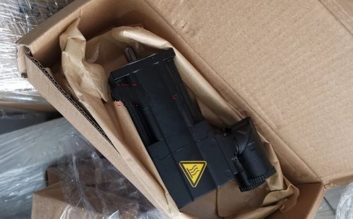 1 PCS NEW   06C41-RS0B0-B11N-ST5S00N-R0SU SPL62-2NVCR No packaging   #OYF033