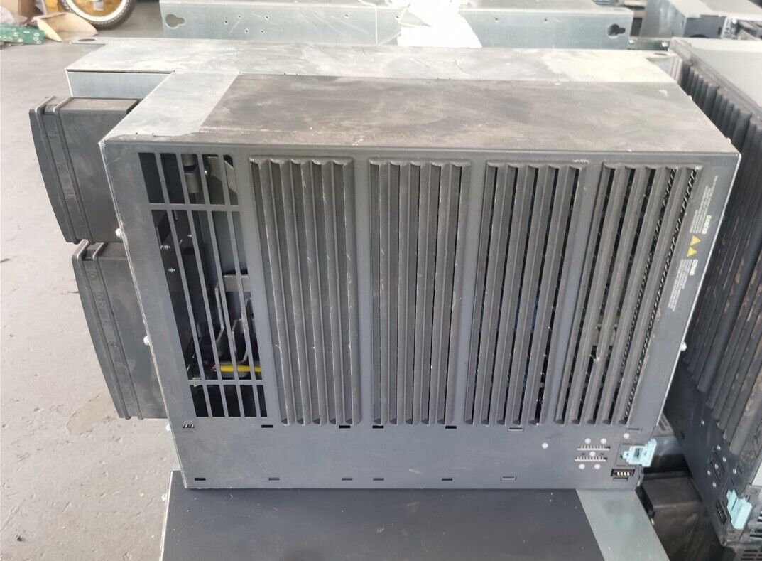 1PC for used    6SL3225-0BE34-5UA0     #OYF033