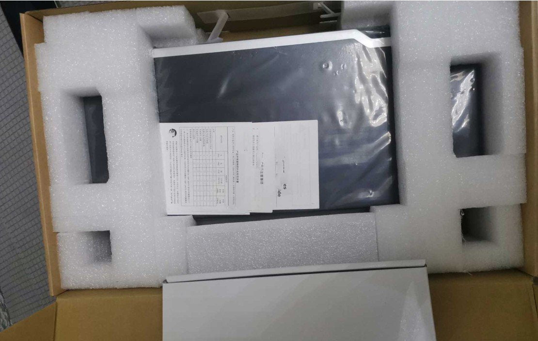 1 PCS NEW  NPort 6610-32 #OYF033