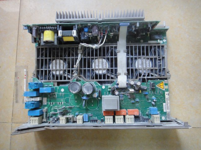1PC for used  6ES5955-3LC42    #OYF033