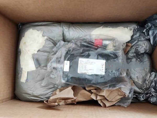 1 PCS NEW   AKM52G-CNCNR-00  #OYF033