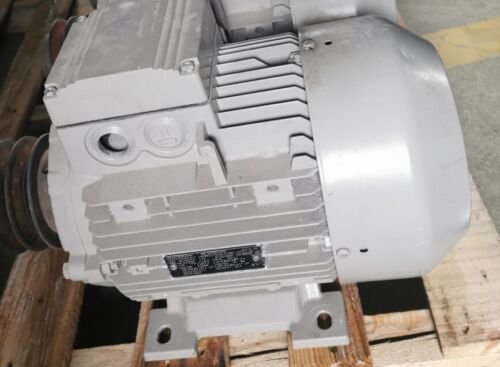 1PC for used  1LA7106-4AA10  #OYF033
