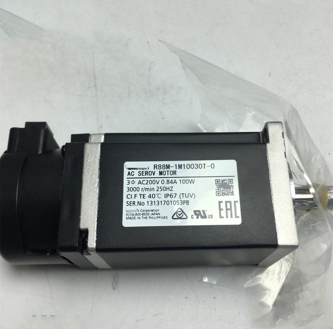 1pc R88M-1M1K520C-S2 #OYF006