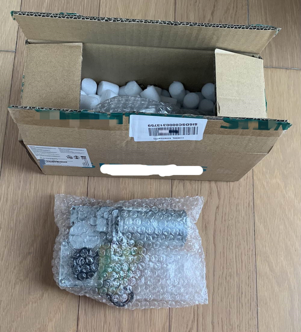 1PC 3WL9111-0AF04-0AA0 AC208-240V / DC220-250V #OYF006