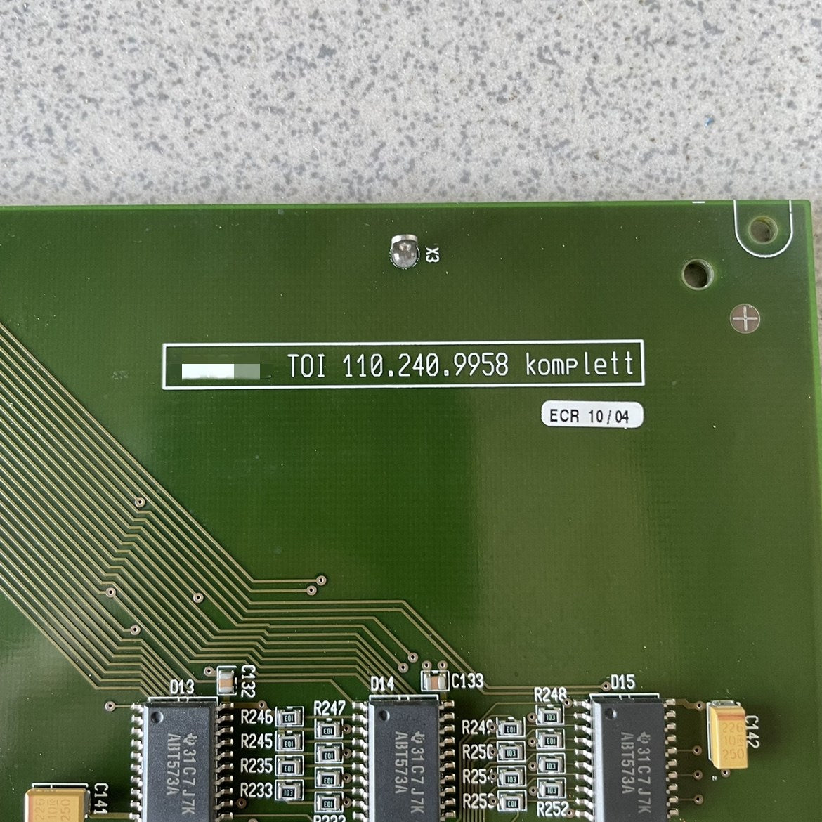 1pc  used TOI 110.240.9958  #OYF088