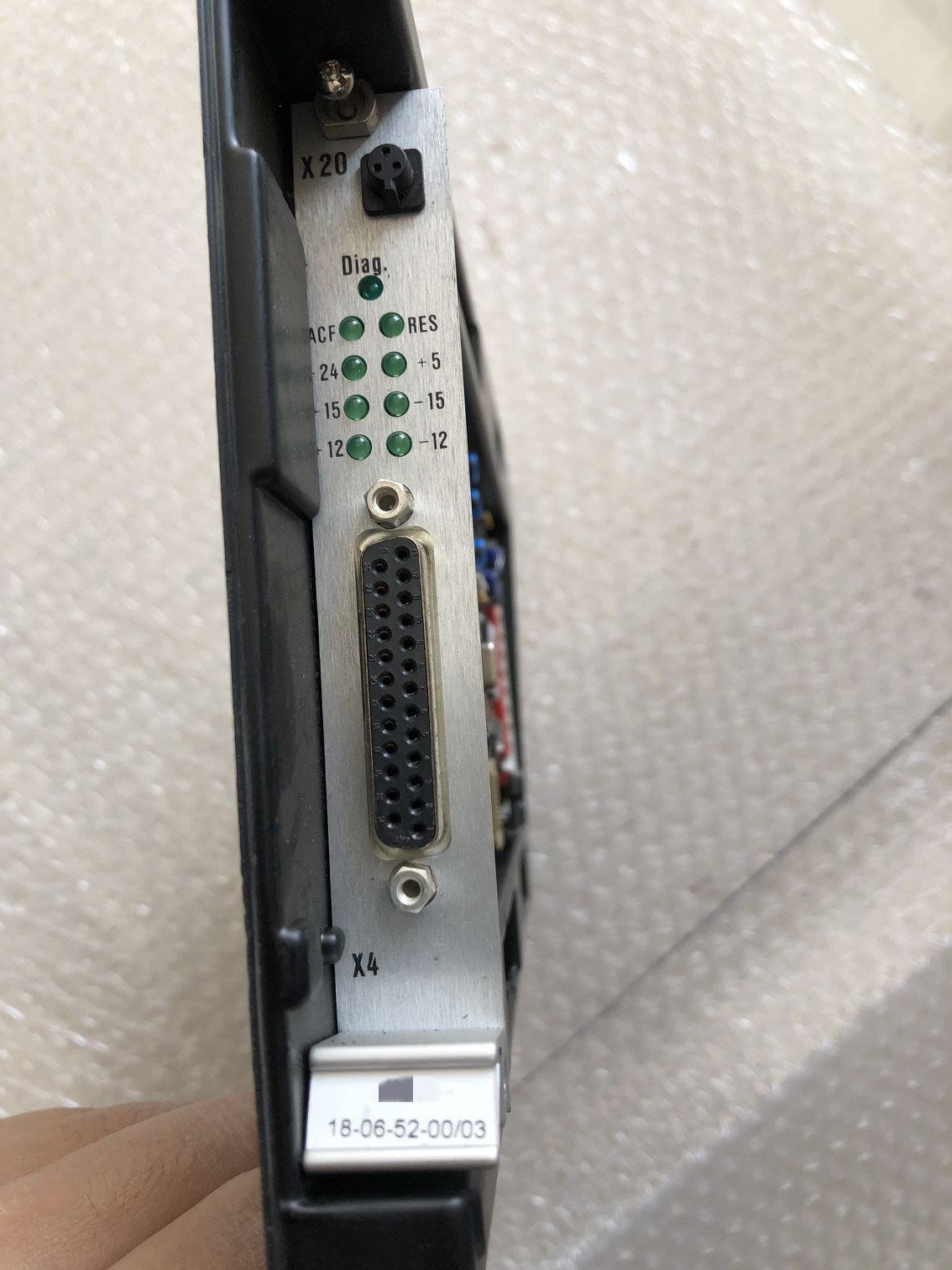 1pc  used  18-06-52-00/03    #OYF088